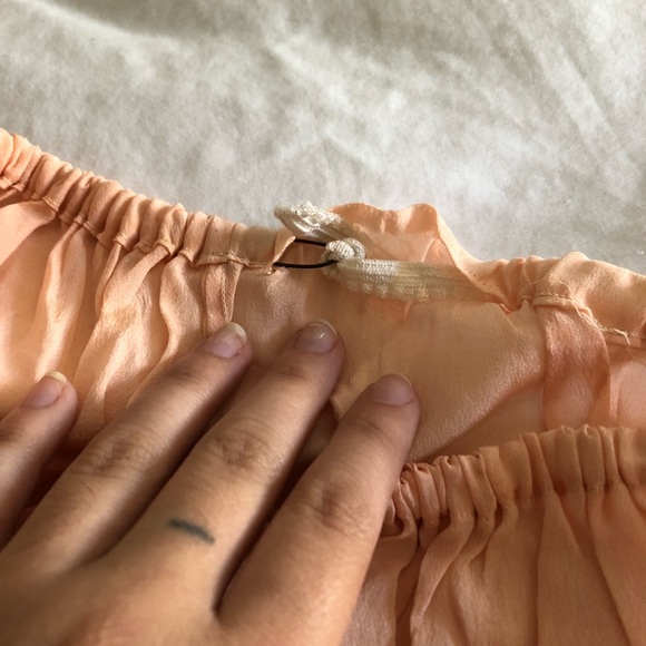 S O L D // VINTAGE/ antique silk shorts - Picture 4 of 6